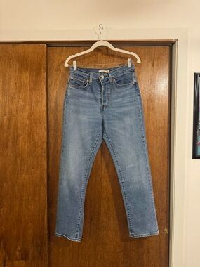 Levi's Light Blue Cropped Ankle Jeans